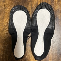 未使用　チャコット　バレエシューズ　黒の画像