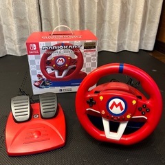 Amazon7,673円　マリオカートレーシングホイール　任天堂...