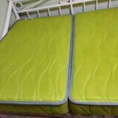 三つ折スプリングマットレス　シングルほぼ未使用の画像