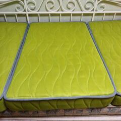 三つ折スプリングマットレス　シングルほぼ未使用の画像