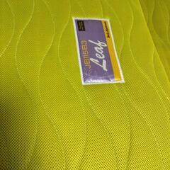 三つ折スプリングマットレス　シングルほぼ未使用の画像