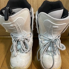 スノーボード　ブーツの画像
