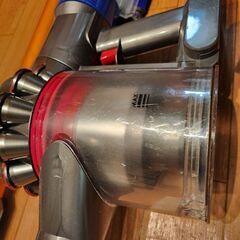 ダイソンV8分解清掃済みの画像