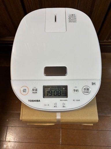 【最新型/美品】TOSHIBA IH 炊飯器