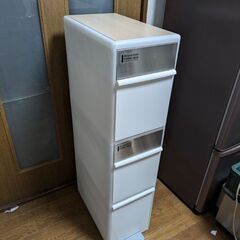 ダストボックス３段