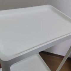 ランドリーラック2段およびランドリーバスケット　【ニトリ】の画像