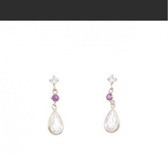 4゜C ガーネット ピアスの画像