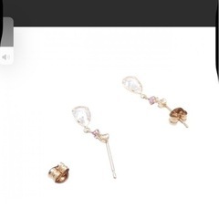 4゜C ガーネット ピアスの画像