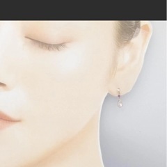 4゜C ガーネット ピアスの画像