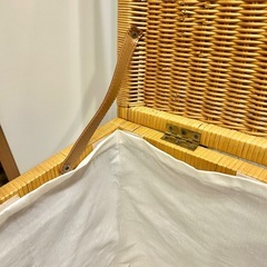 【武蔵小山店】 ラタンバスケット 蓋付き カゴ 衣類 収納 ラタン 籘 籐家具 バスケット ナチュラルの画像
