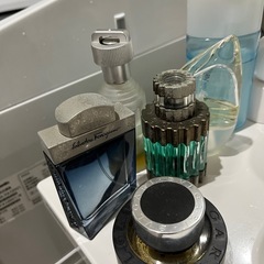 香水、整髪剤お取引方決まりましたの画像