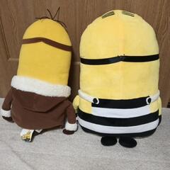 ミニオンぬいぐるみとリュックの画像