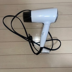 ヘアドライヤー