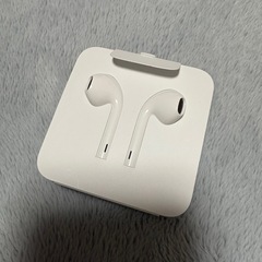 【新品・未使用】Apple iPhone純正イヤホン（ライトニン...