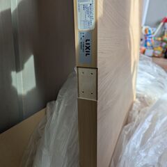 リクシル　トイレドア　ウッディーライン　ナチュラル　タイル入り　廃番品　取手なし　丁番なしの画像