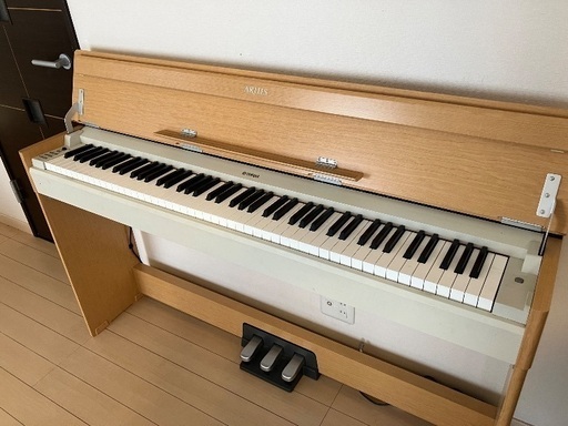 電子ピアノ 30.000円