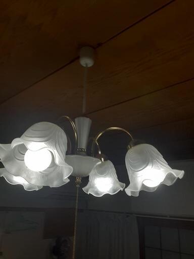 照明器具　シャンデリア　LED 丸善電機株式会社　ラッキー　ガラス製
