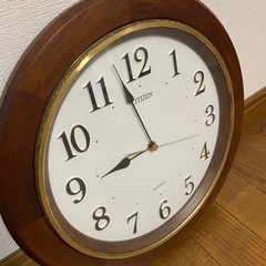 決まりました【壁掛け時計】直径35cm　の画像