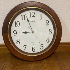 決まりました【壁掛け時計】直径35cm　の画像
