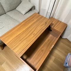 机の画像