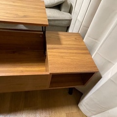 机の画像