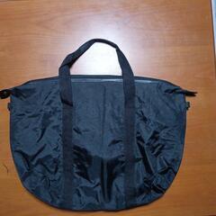 黒　ボストンバッグの画像