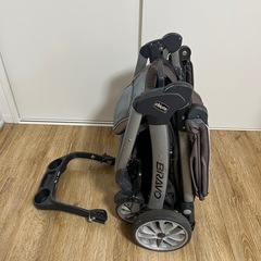 ベビーカーchicco Bravoの画像