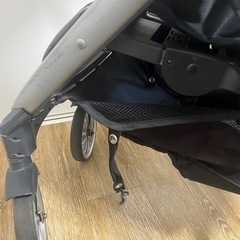 ベビーカーchicco Bravoの画像
