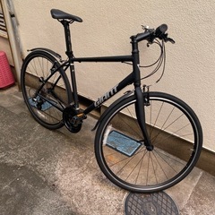 人気の『GIANT  Escape R3 』購入4ヶ月！新しくてキレイ♪問題何もナシ！の画像