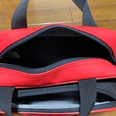 adidasバックの画像