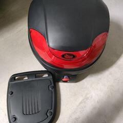 バイク　リアボックス