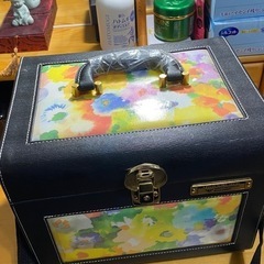 化粧箱