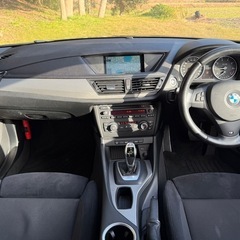 ⭕️クレジット決済OK⭕️◆車検R7年11月◆H25年BMW X1◆8.4万キロ◆社外ナビ◆バックカメラ◆の画像