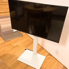 テレビ台　ホワイト