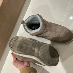 ベージュ　ブーツ　24センチ？の画像