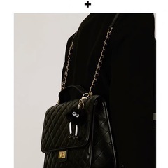 クロスショルダーバッグの画像