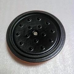 ✨未使用✨鋳物ホーロー鍋✨ココット９cm✨３，６８６円＋税の品の画像