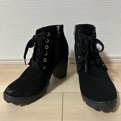 ショートブーツ　23cm