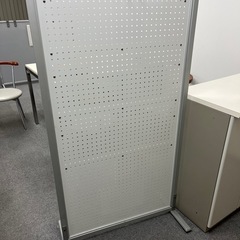 オフィス用パーテーションの画像