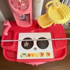 ミッキーマウス、
おもちゃキッチンの画像