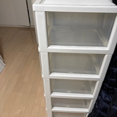 透明リビングケースの画像