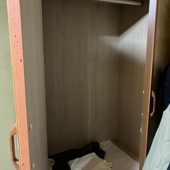 洋服ダンスの画像