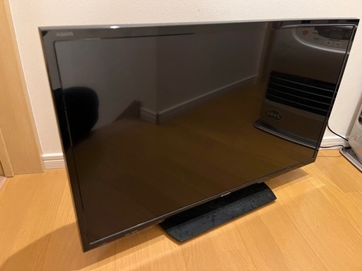 SHARP AQUOS 32型テレビ