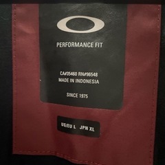 OAKLEY スノボーウェア　メンズ　XL オークリー　スノーボードウェアの画像
