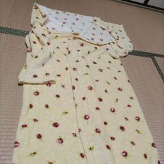 売ります　着る毛布