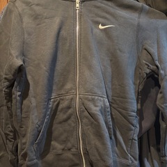 お値下げ！
ナイキメンズパーカー
