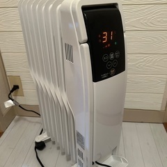 オイルヒーター　2022年製の画像