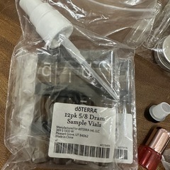 未使用　ドテラ　瓶　スプレーボトル　カプセルなどの画像