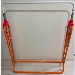 室内用折り畳み鉄棒