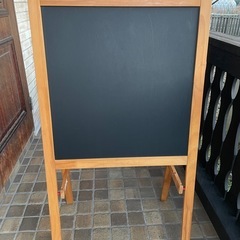 IKEA モーラ　イーゼル　未使用　訳ありの画像